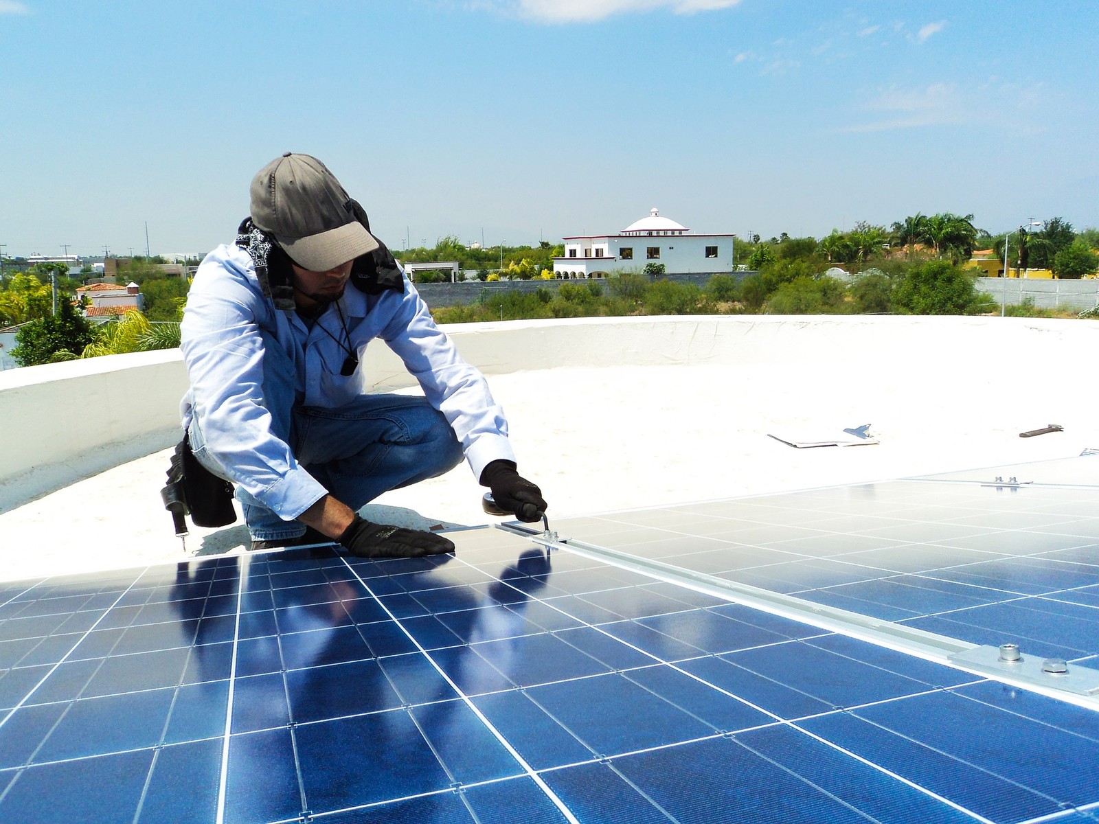 Custos menores para a instalação de projetos para geração de energia solar