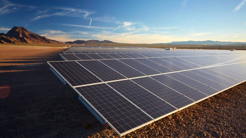 “Gigante chinesa de energia solar quer 20% do mercado brasileiro ainda neste ano”